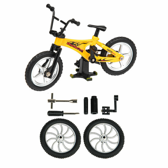 Vingerskateboard of BMX Fiets met Skatebaan