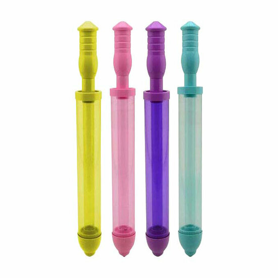 Water "Push &amp; Play" Spray