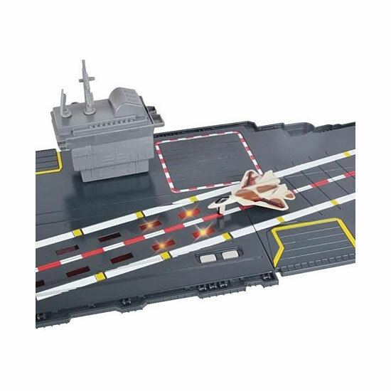 Battle Zone Vliegdekschip met Licht en Geluid - Incl. 4 Vliegtuigen