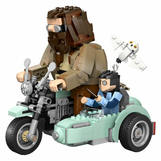 LEGO Harry Potter 76443 Hagrid en Harry's rit op de motor