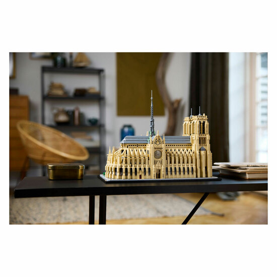 LEGO Architecture 21061 Notre-Dame van Parijs - Foto 14