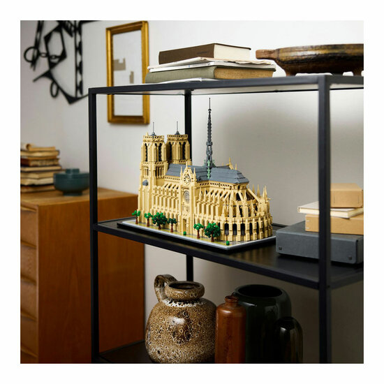 LEGO Architecture 21061 Notre-Dame van Parijs - Foto 15