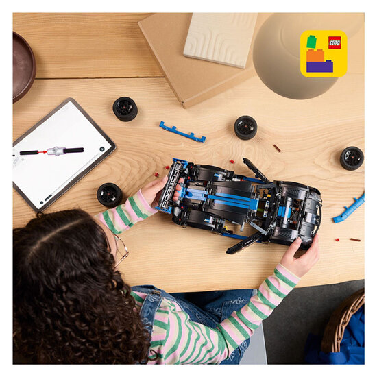 LEGO Technic 42176 Porsche Gt4 E-Performance Racewagen - Foto 14