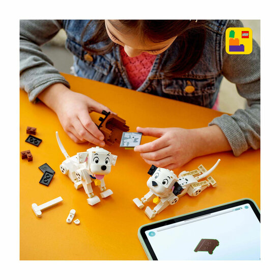 LEGO Disney 43271 Lucky en Penny uit 101 Dalmatiers - Foto 10