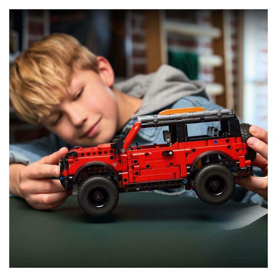 LEGO Technic 42213 Ford Bronco SUV - Foto 10
