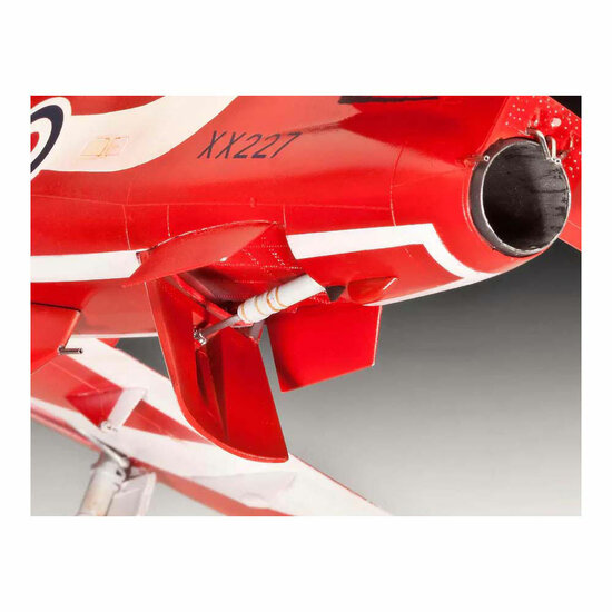 Revell Modelbouwpakket - BAe Hawk T.1A - Red Arrows 1:32 - 170dlg. - Foto 7