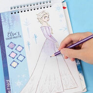 Frozen Sketch- en Stickerboek met Stencils