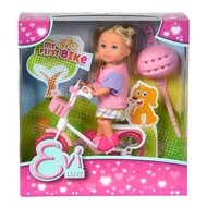 Evi Love Pop met Fiets