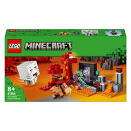 LEGO Minecraft 21255 Hinderlaag bij het Nether-Portaal