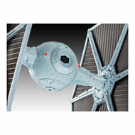Revell Modelbouwpakket - Ruimtevaart - Star Wars Tie Fighter 1:110 - 22dlg.