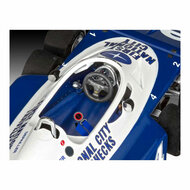 Revell Modelbouwpakket - Tyrrel P34/2 1:32 - 105dlg.