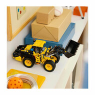 LEGO Technic 42209 Volvo L120 Electric Wiellader - Foto 15