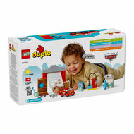 LEGO DUPLO 10456 McQueens Bezoek aan Docs Garage - Foto 8