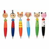 Uitdeelcadeautjes trakteren op school