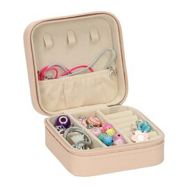 Gevuld Sieradendoosje - 66dlg.